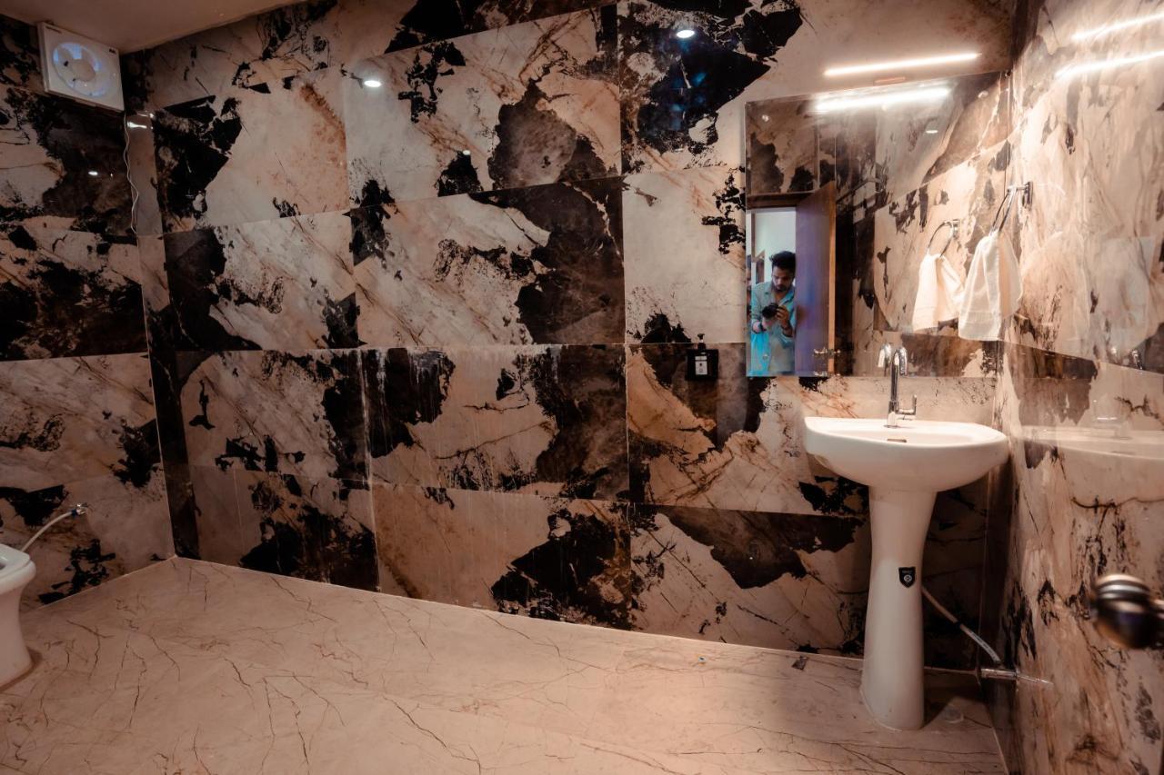 Hotel Jsr Ganga فاراناسي المظهر الخارجي الصورة