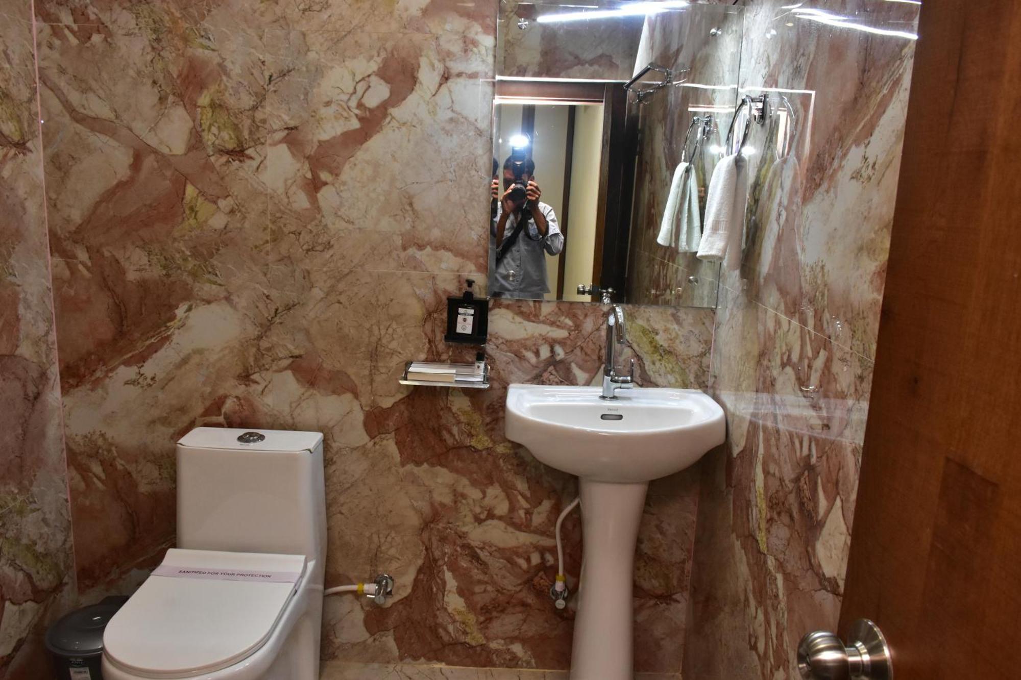 Hotel Jsr Ganga فاراناسي المظهر الخارجي الصورة